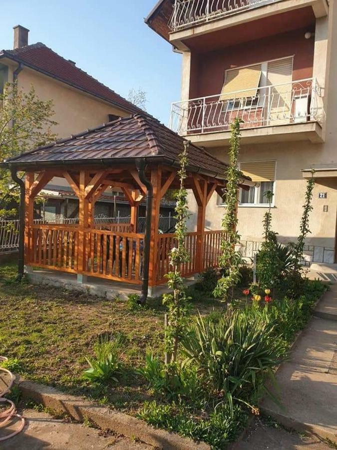 Apartman "Nina" โซโคบานยา ภายนอก รูปภาพ